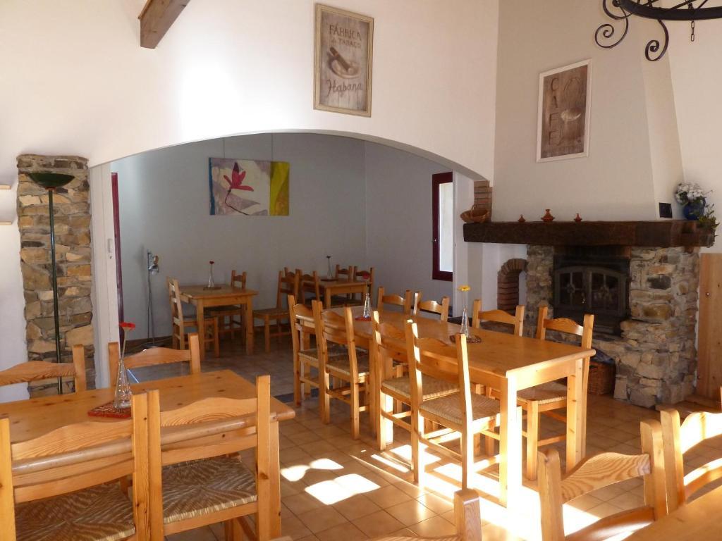 Gite Des Monges Sisteron Exterior foto