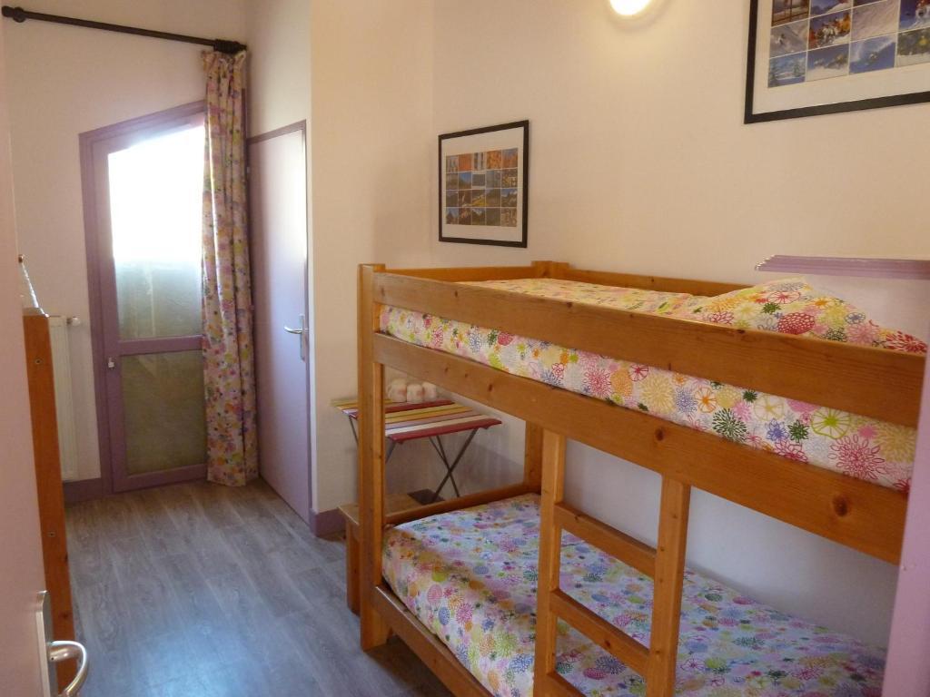 Gite Des Monges Sisteron Zimmer foto