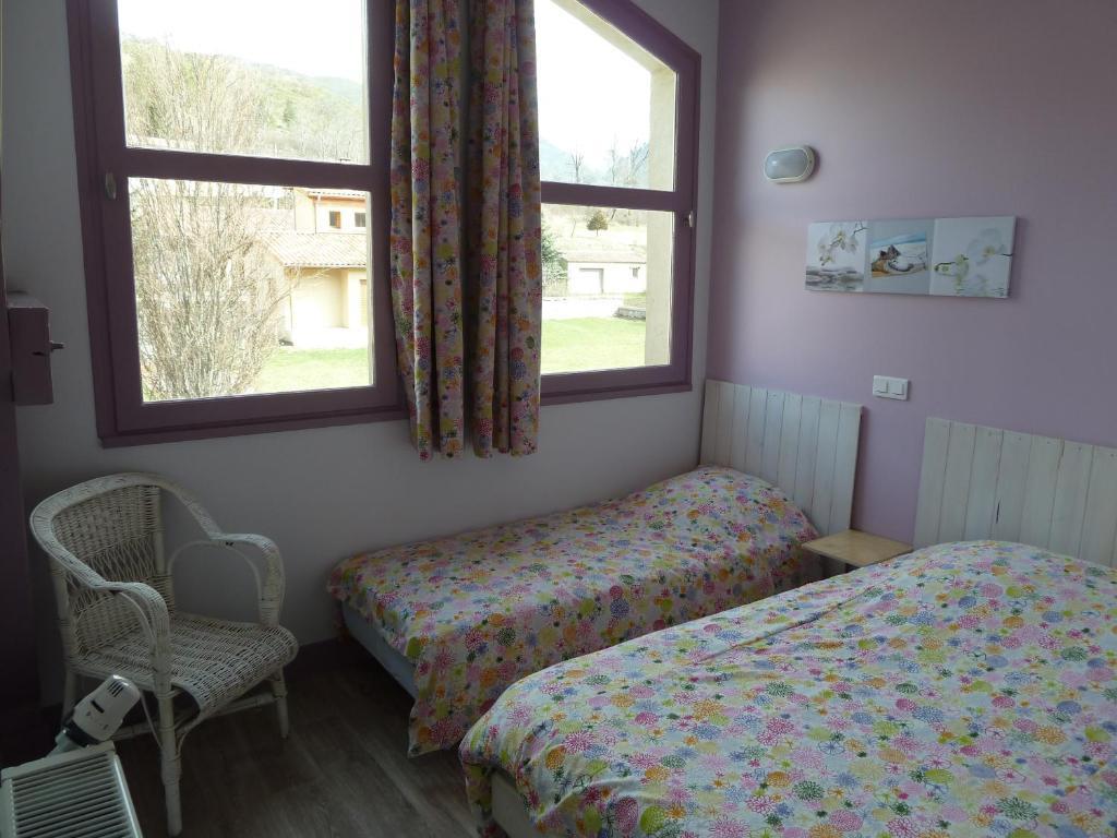 Gite Des Monges Sisteron Zimmer foto